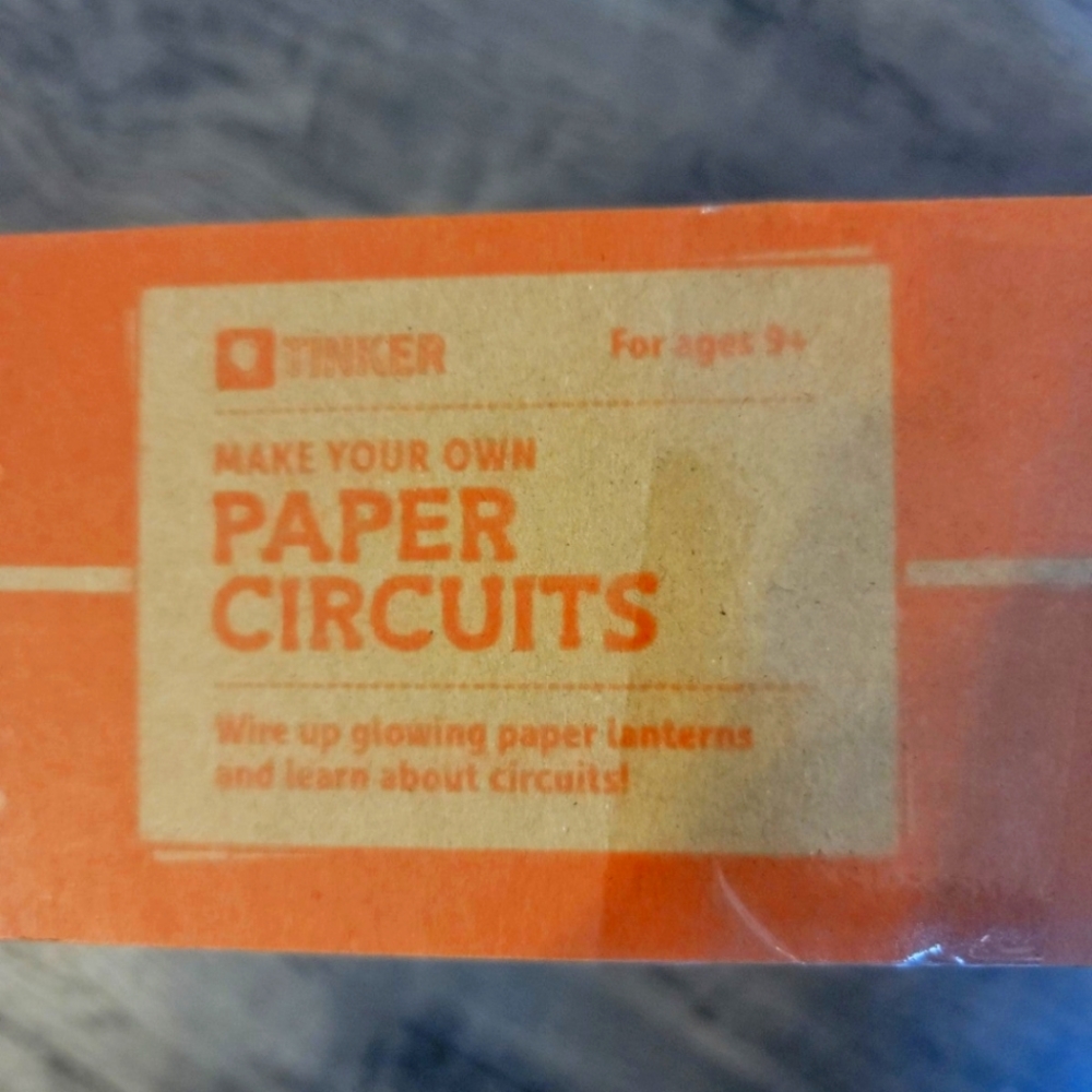 KiwiCo Tinker Crate Paper Circuits